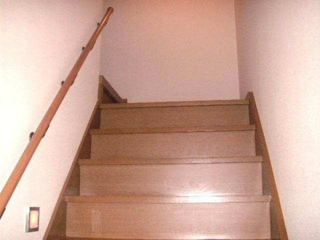 玄関　１階と２階が使えます！