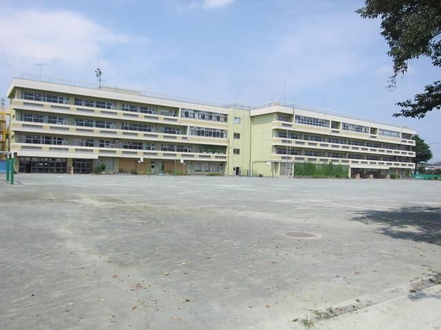 小学校　国分寺市立第二小学校（小学校）まで672m