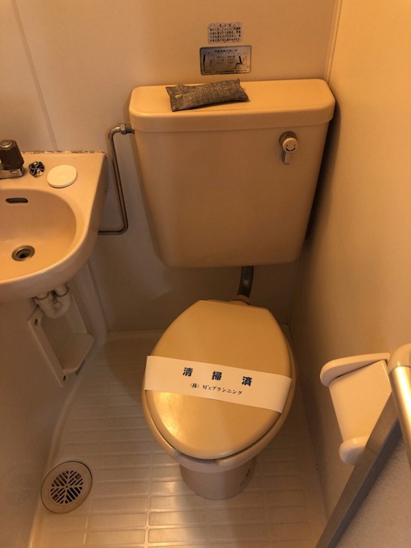 トイレ　参考写真