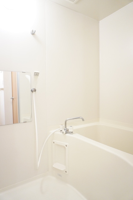 バス・シャワールーム　バスルーム