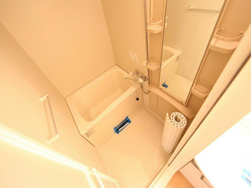 バス・シャワールーム　バスルーム（浴室乾燥機付き）