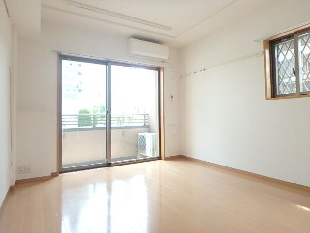 居室・リビング　居室