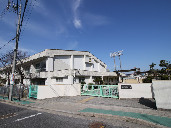 中学校　名古屋市立天白中学校（中学校）まで650m