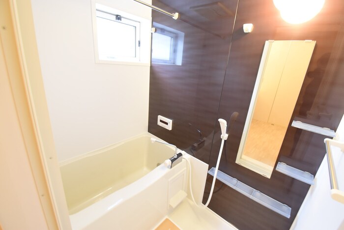 バス・シャワールーム　浴室