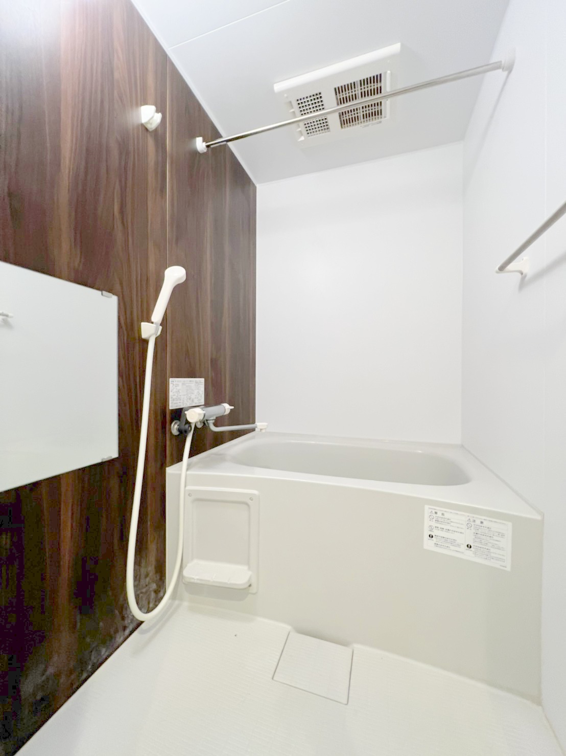 バス・シャワールーム　きれいなお風呂で快適バスタイム♪