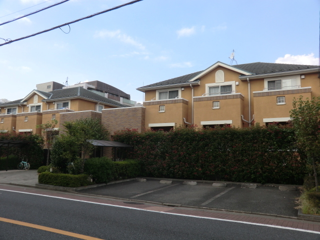 建物外観　おしゃれな外観