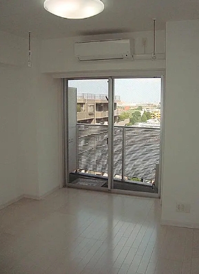 居室・リビング　☆明るい居室☆