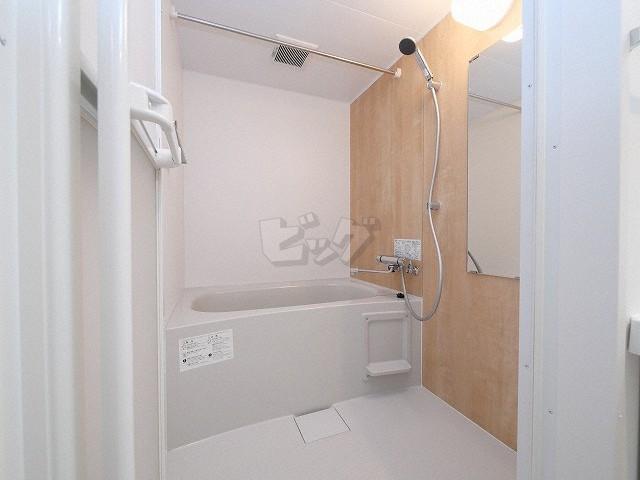 バス・シャワールーム　きれいなお風呂で快適バスタイム♪