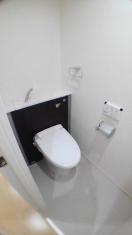 トイレ　シンプルで使いやすいトイレです