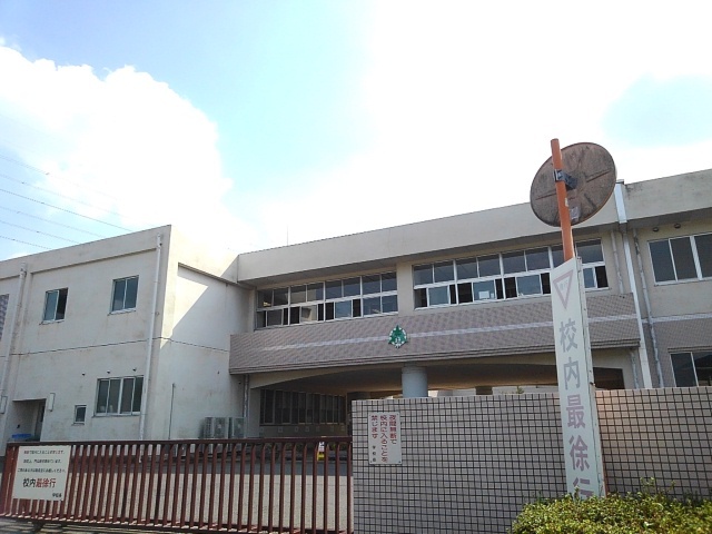 小学校　下野市立緑小学校（小学校）まで220m