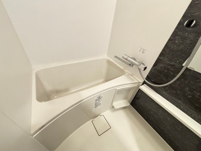 バス・シャワールーム　詳細は、RISUMO江坂本店までお問合せください♪