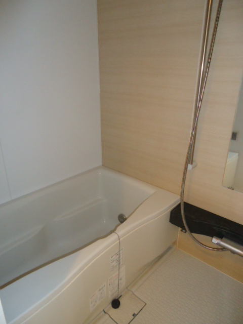 バス・シャワールーム　別部屋参考写真