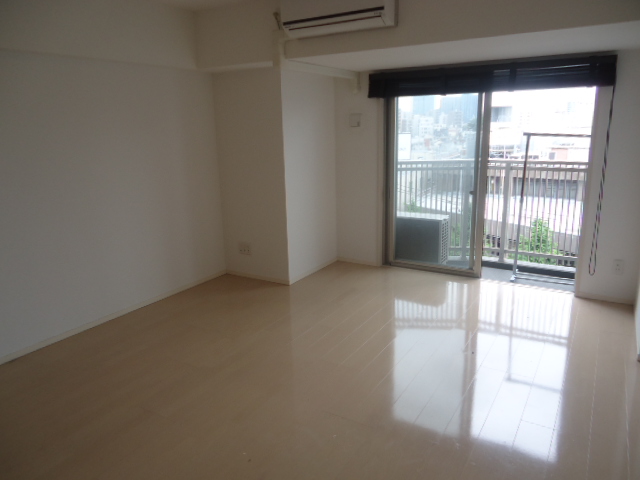 居室・リビング　別部屋参考写真