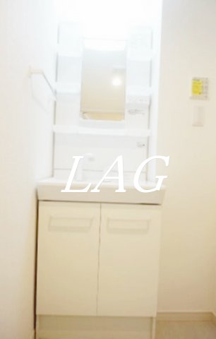 洗面設備　洗面台です。