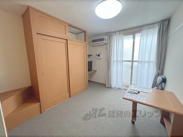 居室・リビング　洋室