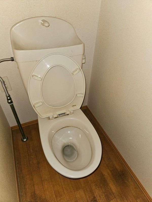トイレ　別号室の参考写真