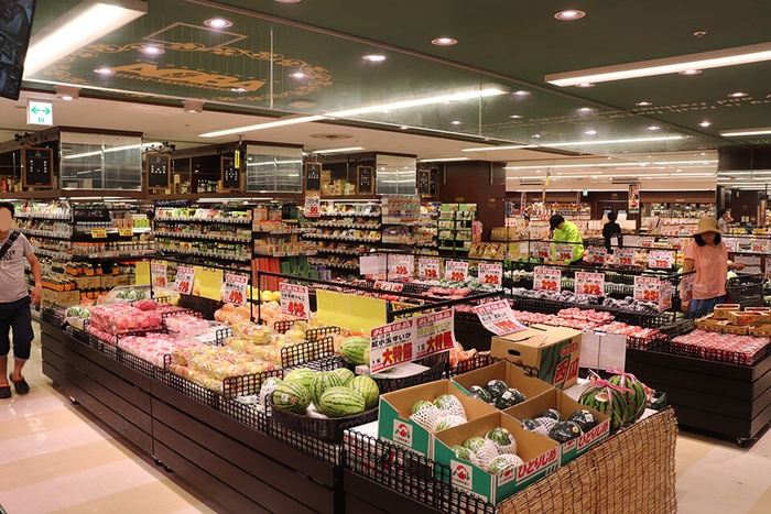 スーパー　食品館あおば（スーパー）まで733m