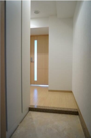 エントランス　毎日通るエントランスはこのようになっています