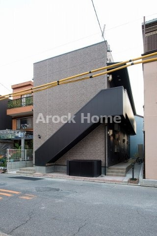 建物外観　外観は落ち着いています