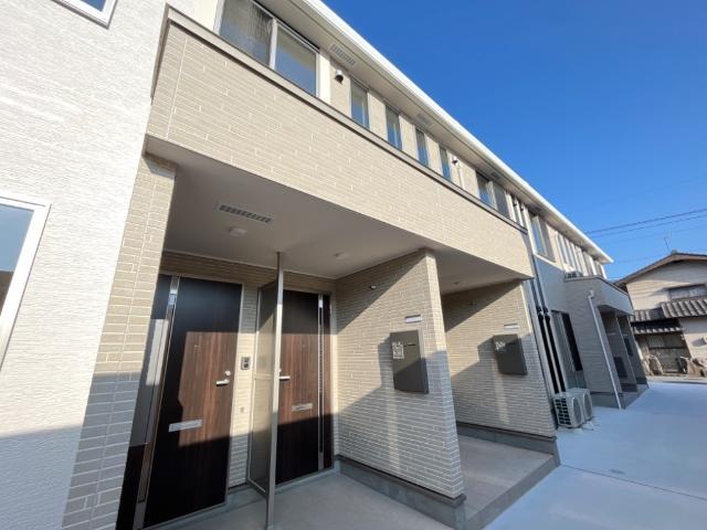 建物外観　外観写真（昼）