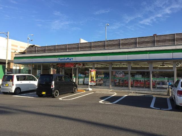 その他　ファミリーマート廿日市上の浜店（その他）まで748m