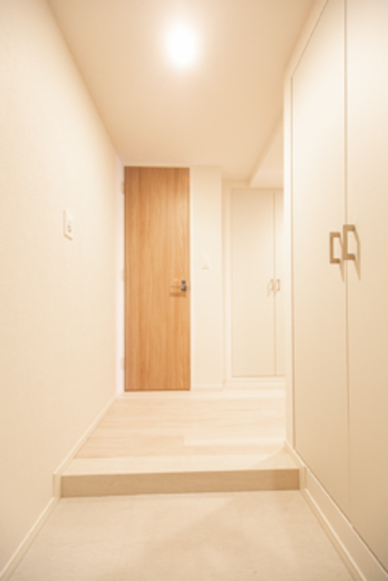 玄関　※写真は同タイプ住戸です。