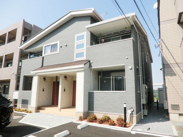建物外観　経済的な都市ガス、2年毎の更新料が不要