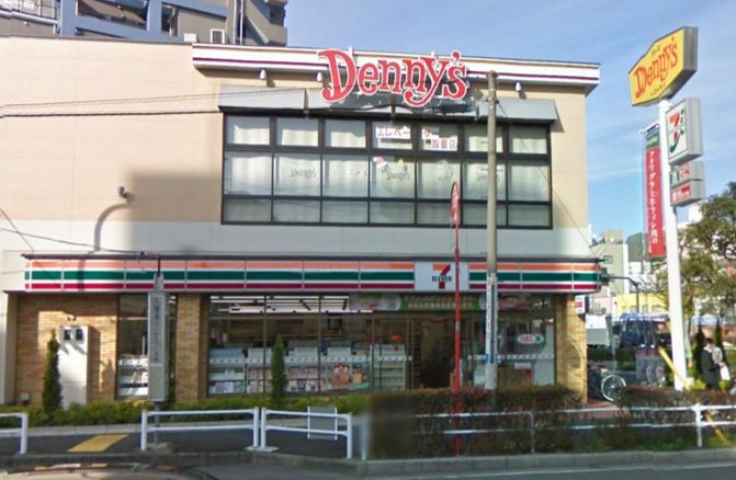 コンビニ　セブンイレブン大田区大森北4丁目店（コンビニ）まで130m