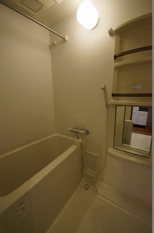 バス・シャワールーム　人気条件の「バス・トイレ別」です。