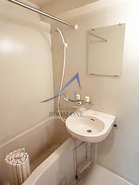 バス・シャワールーム　お風呂です。