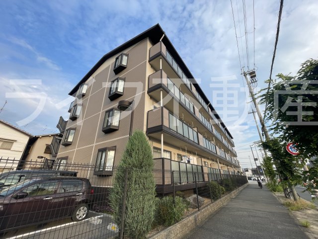 建物外観　おしゃれな外観です