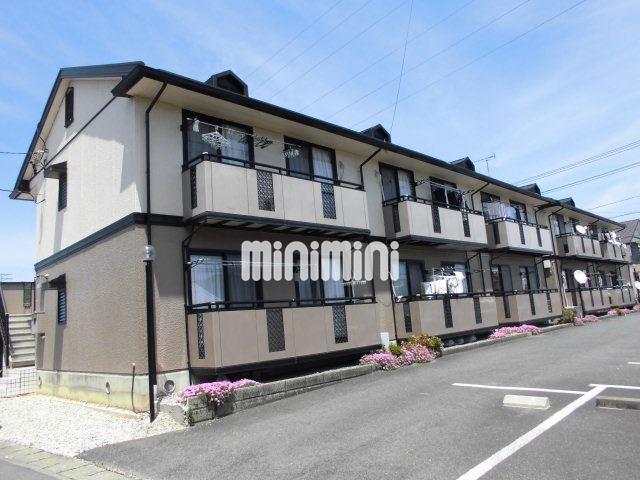 建物外観　南向きの２階建てコーポ