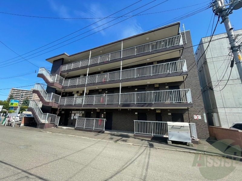建物外観　札幌市西区二十四軒四条「コンパス琴似」