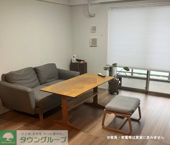 ウエリス浦和美園サウステラスの居間写真