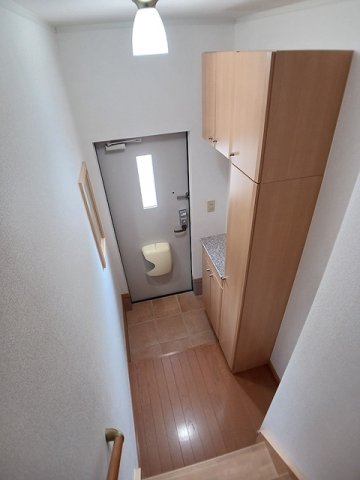 玄関　落ち着いた玄関です