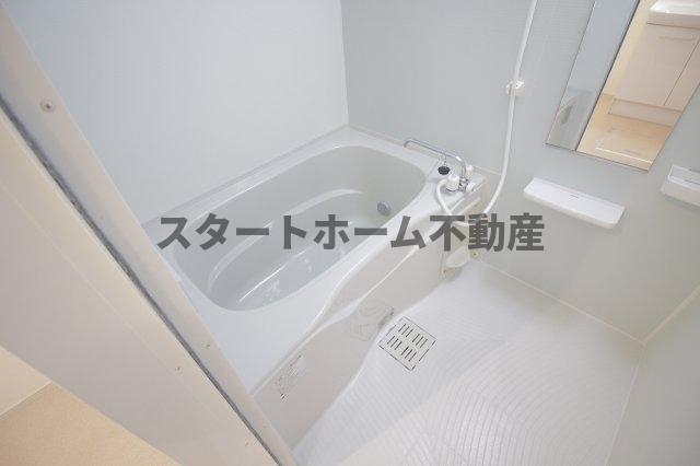 バス・シャワールーム　きれいなお風呂です