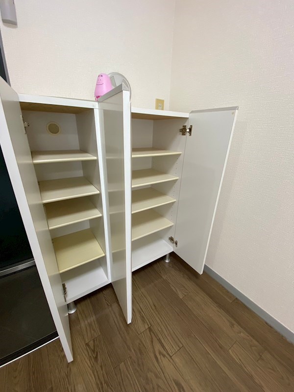 収納　シューズボックス