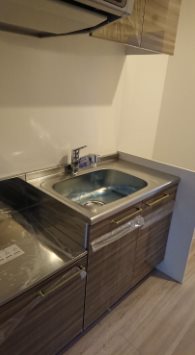 キッチン　※入居中の為別部屋写真使用現状優先