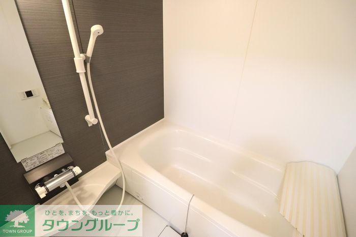 都営大江戸線 光が丘駅 徒歩24分 3階建 築14年の風呂写真