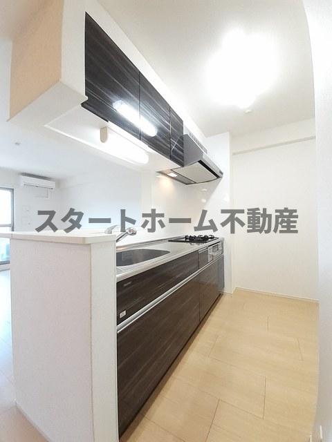 ＪＲ徳島線 蔵本駅 徒歩13分 14階建 築8年のキッチン写真