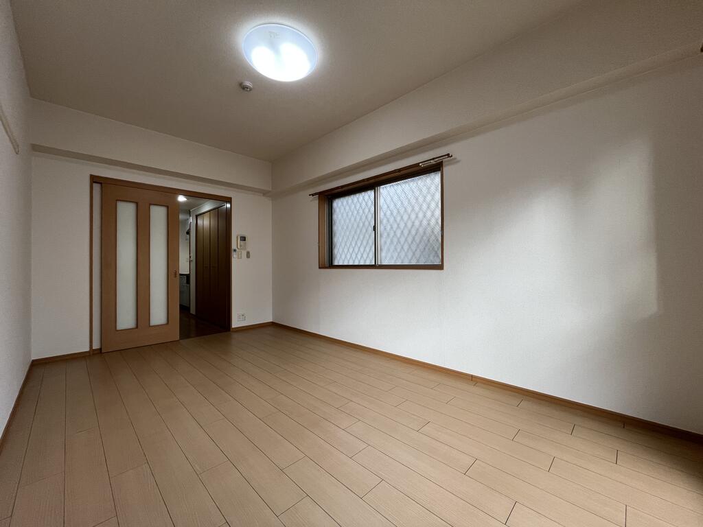 その他部屋・スペース　２面採光で明るいお部屋です♪