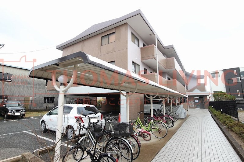 建物外観　新宮町でお部屋を探される際は、トーマスリビング古賀店へお気軽