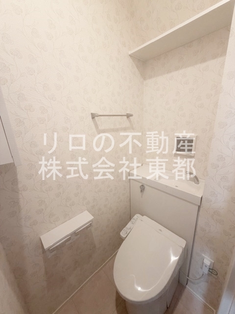 トイレ　清潔を保てる洗浄暖房便座で寒い日も快適な毎日を実現します