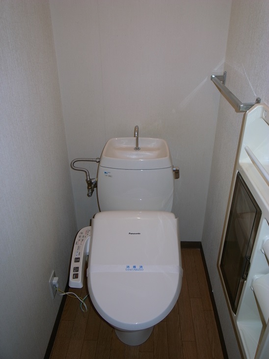 トイレ　ウォシュレット☆