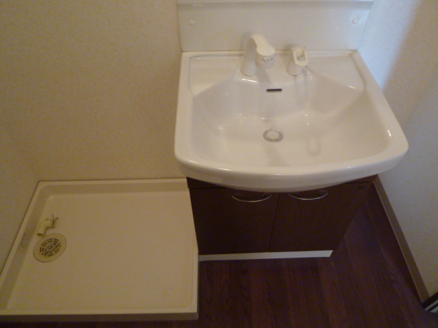 洗面設備　別の部屋の写真です