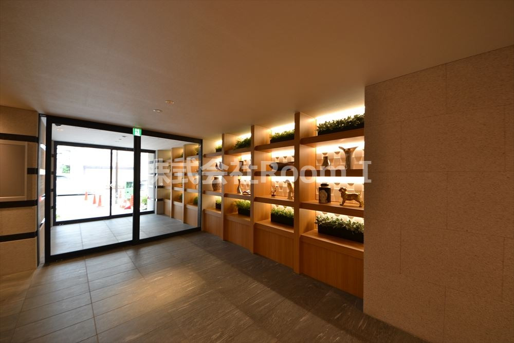 エントランス　毎日通るエントランスはこのようになっています