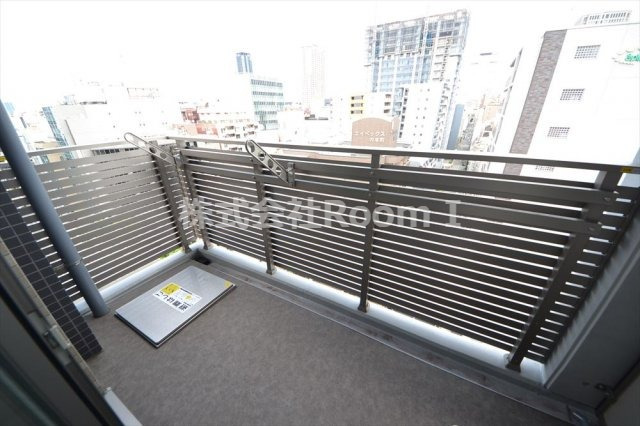 バルコニー　広々としたバルコニーです