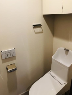 トイレ　別部屋参考写真