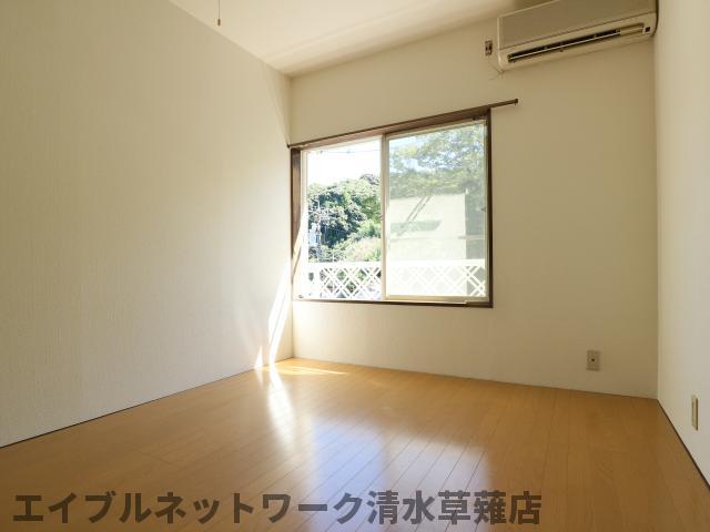 居室・リビング　ゆったり過ごせるリビングです