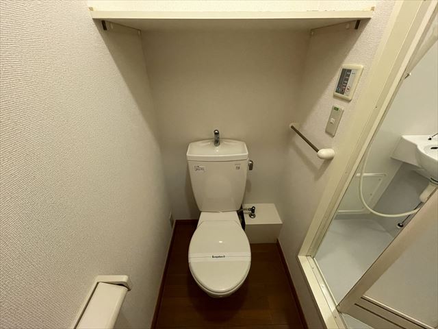 【レオパレス東山本のトイレ】